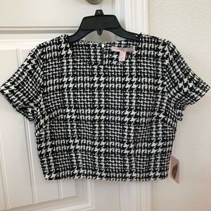 BRAND NEW Forever 21 Houndstooth Crop Top